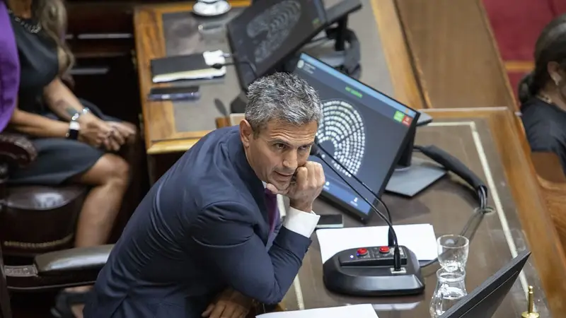 Martín Menem durante una sesión en la Cámara de Diputados